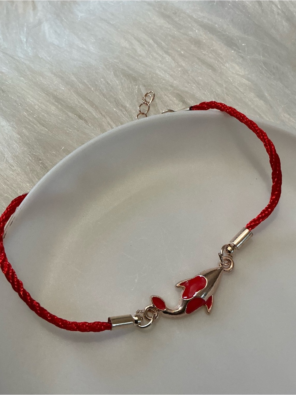 Red/gold koi fish string bracelet